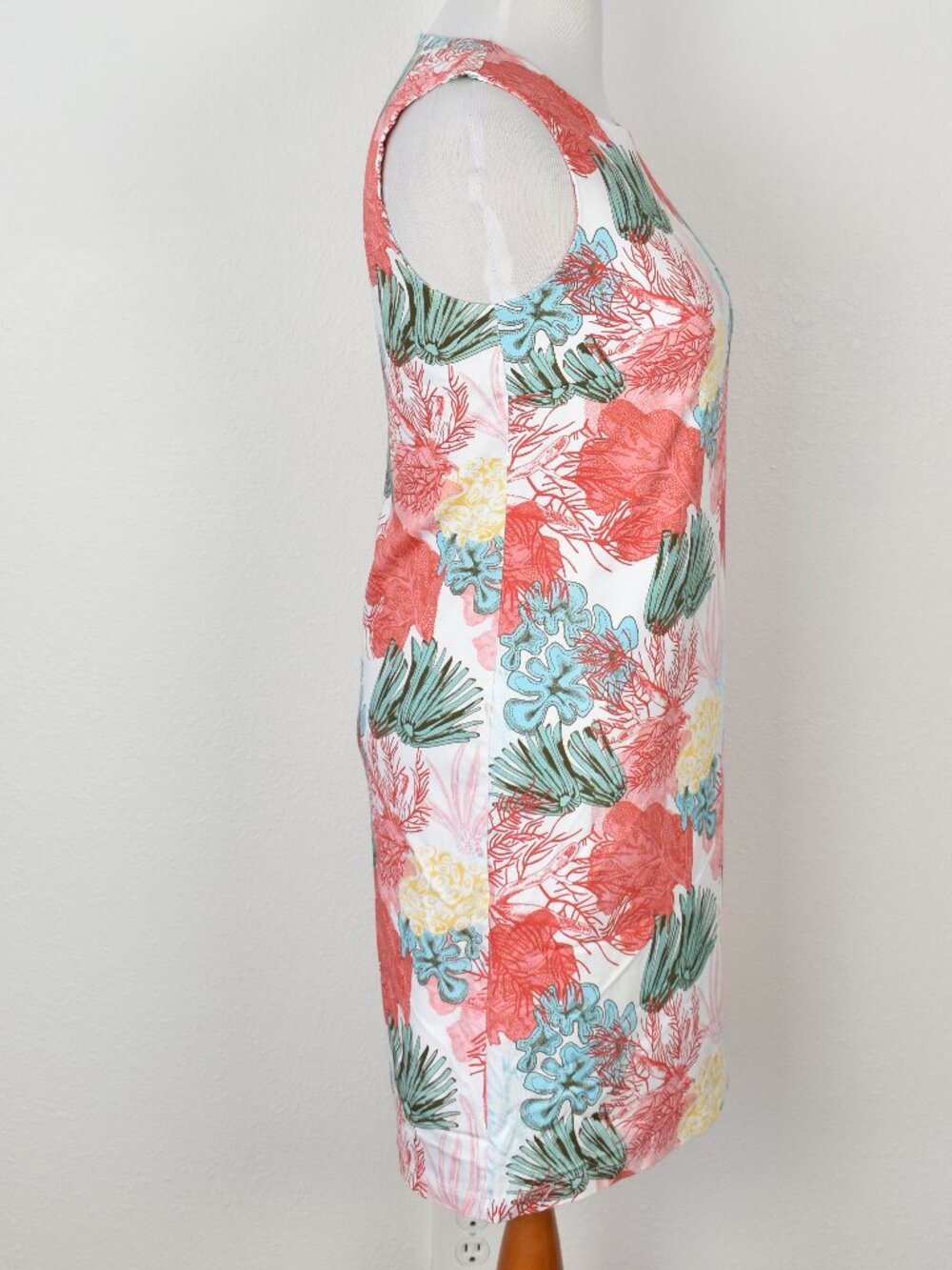 Persifor Margot Sheath Dress Coral Reef Print - L - Picture 6 of 8